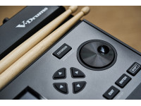 <b>Roland V31 Modulo Sons para Bateria com WI-FI incorporado</b> <b>Roland V31 Modulo Sons para Bateria com WI-FI incorporado</b>